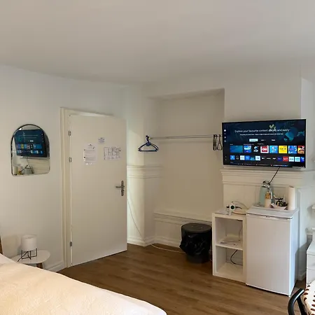 Downtown Family&friends ホームステイ *