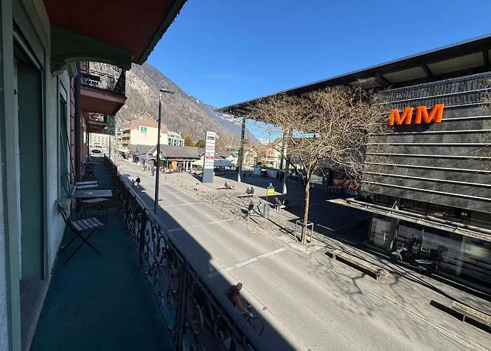 Downtown Family&friends *