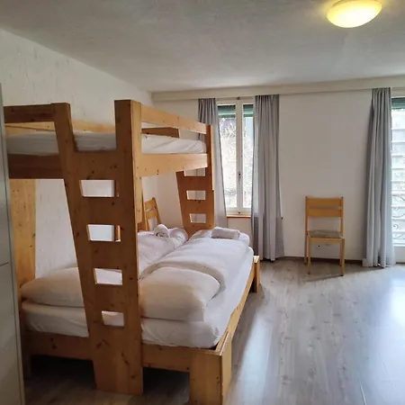 Downtown Family&friends 民宿 *