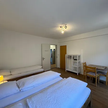 Downtown Family&friends * 因特拉肯