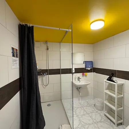 Rum i privatbostad Downtown Family&friends *